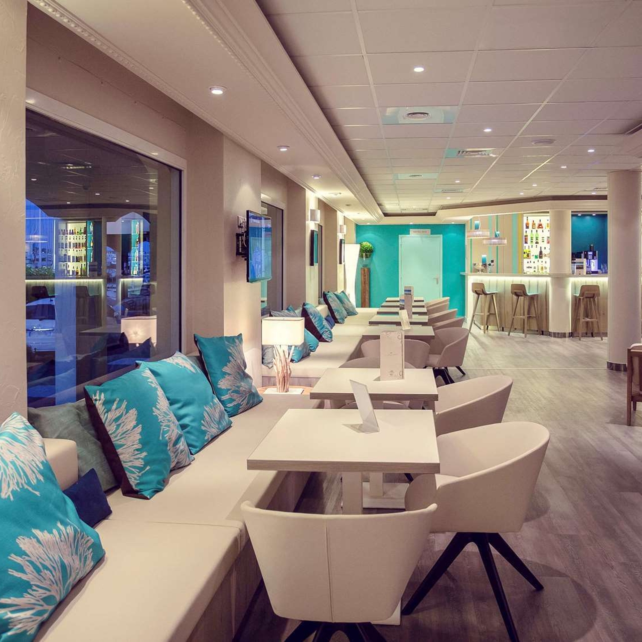 hotel mercure thalasso spa port frejus france at hrs with free services