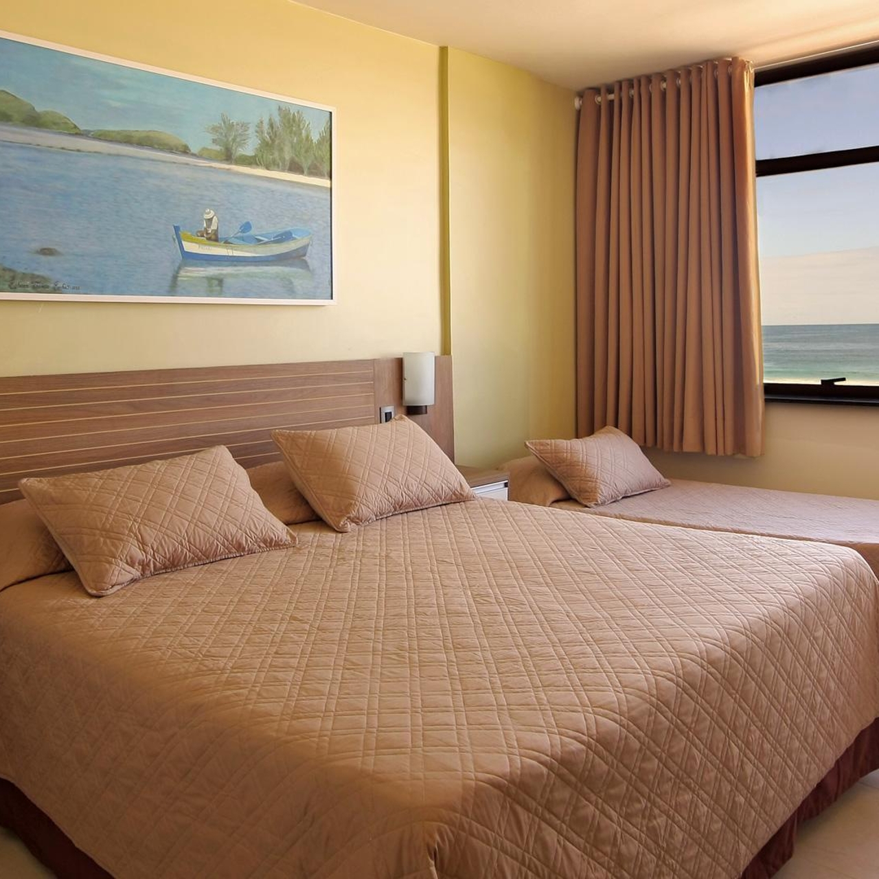 Malibu Palace Hotel 4 Hrs Star Hotel In Cabo Frio Rio De Janeiro