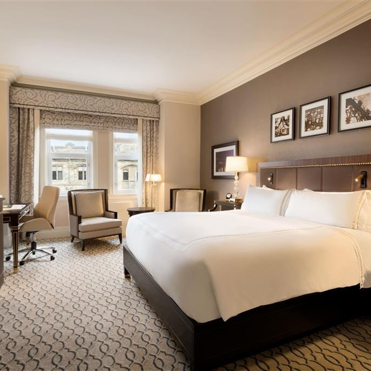 Hotel Fairmont Chateau Laurier Canada At Hrs With Free Services Hotel Fairmont Chateau Laurier Canada At Hrs With Free Services