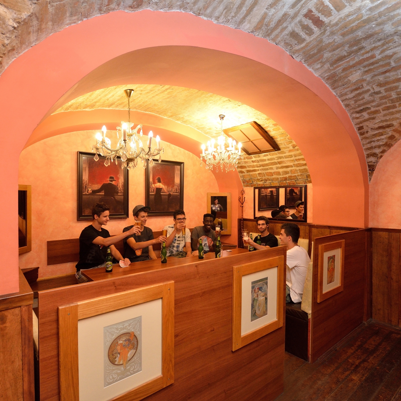 Marco Polo Hostel Hungary At Hrs With Free Services Descubre las ofertas de marco polo top hostel, entre las que se incluyen tarifas completamente reembolsables con cancelacion gratuita. marco polo hostel hungary at hrs with