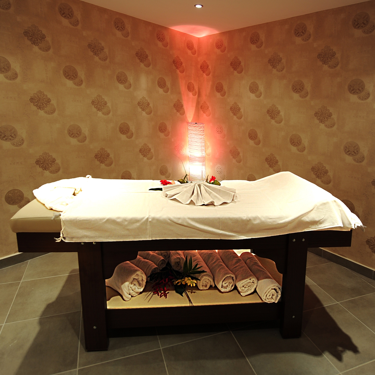 Askoc Hotel 4 Hrs Star Hotel In Istanbul Istanbul