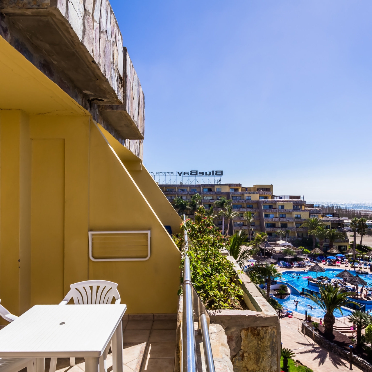 Hotel Bluebay Beach Club Apartamentos San Bartolome De Tirajana Canary Islands At Hrs With Free Services