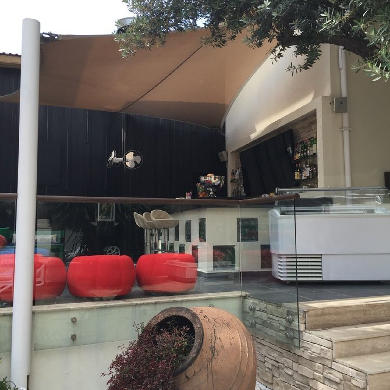 hotel puding marina residence special