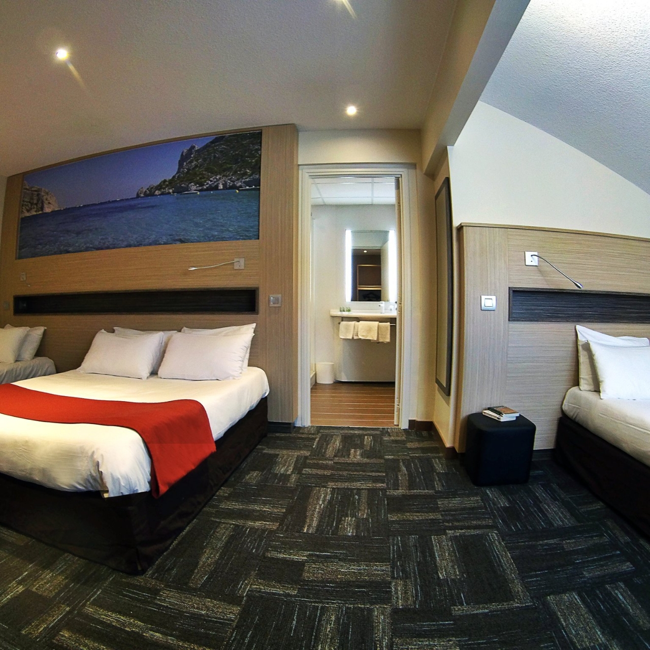 Comfort Hotel Marseille Airport 3 Hrs Star Hotel In Vitrolles