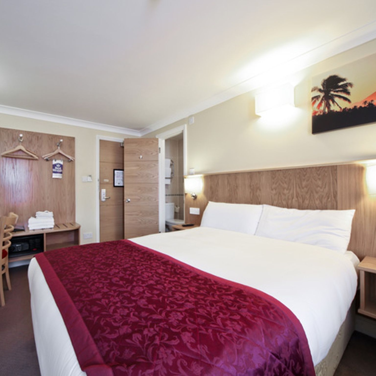 Hotel Best Western London Highbury London at HRS with free services