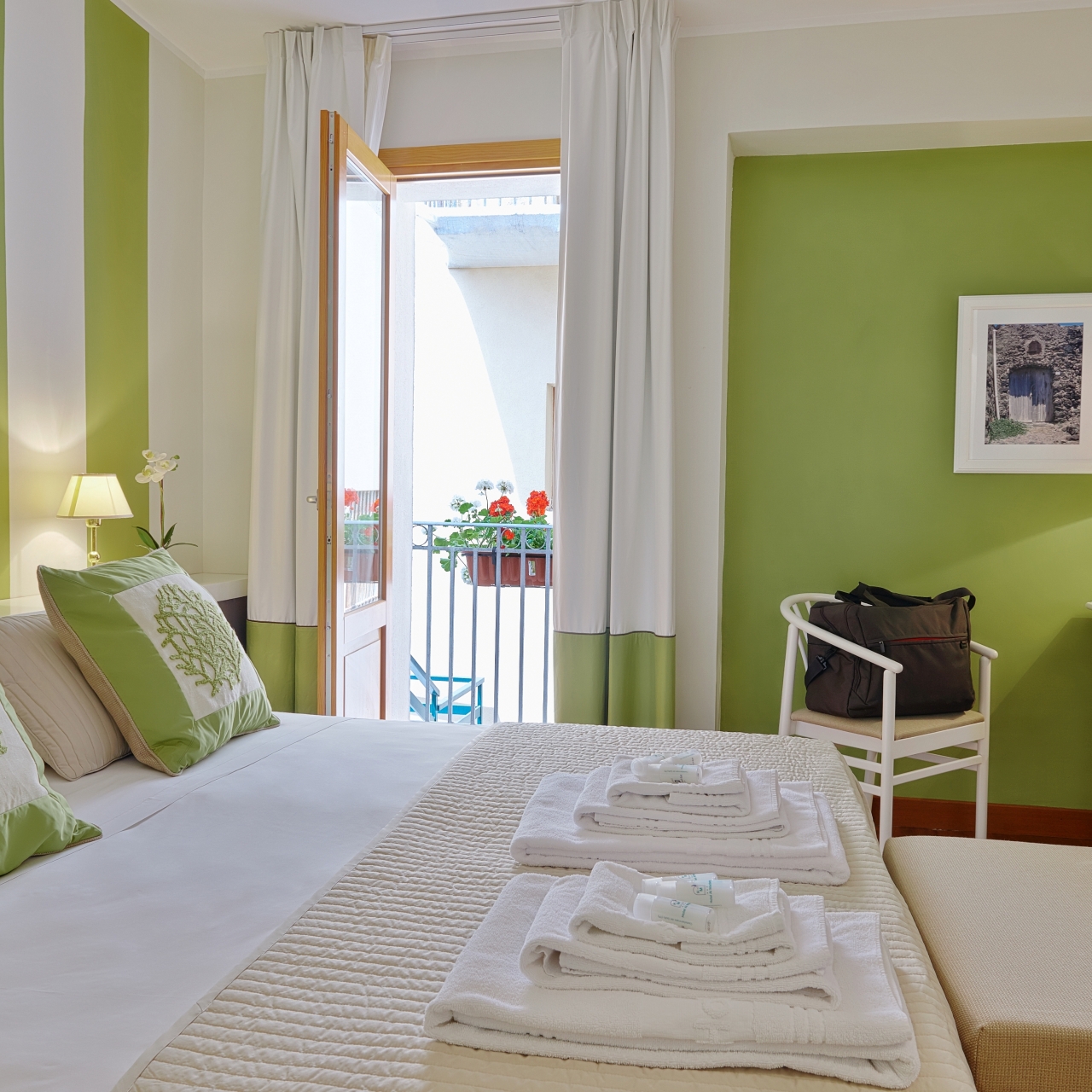 Hotel Al Madarig - 3 HRS star hotel in Castellammare del Golfo (Sicily)