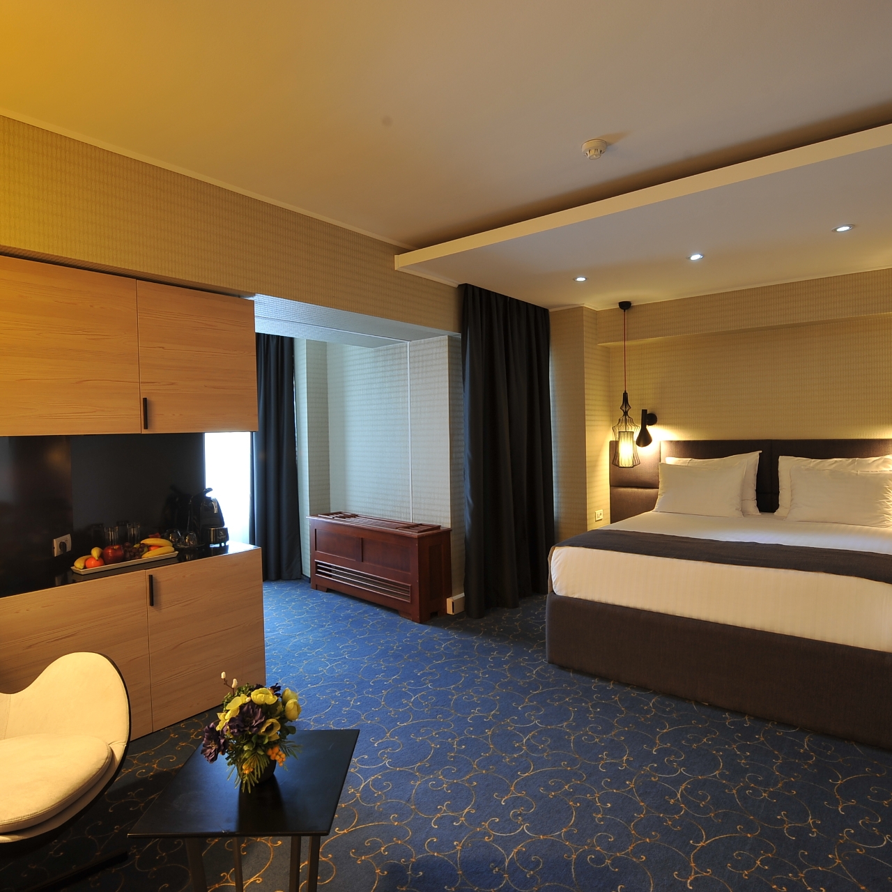 Hotel Crystal Palace 4 Hrs Star Hotel In Bucharest Bucuresti