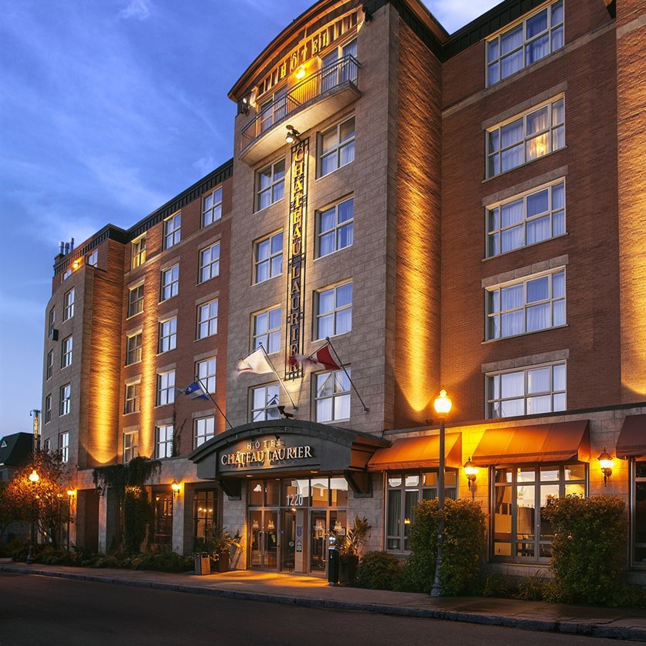 Hotel Chateau Laurier Quebec 3 Hrs Star Hotel In Quebec Quebec