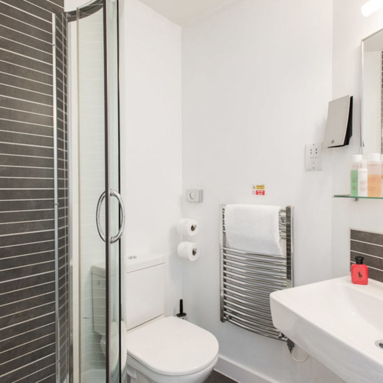 Hotel Premier Suites Liverpool 4 Hrs Star Hotel In Liverpool England