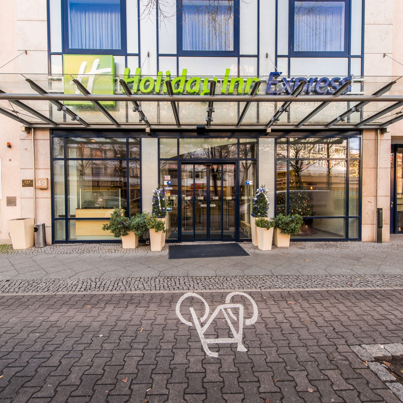 Holiday Inn Express Berlin City Centre Berlin Bei Hrs Gunstig Buchen