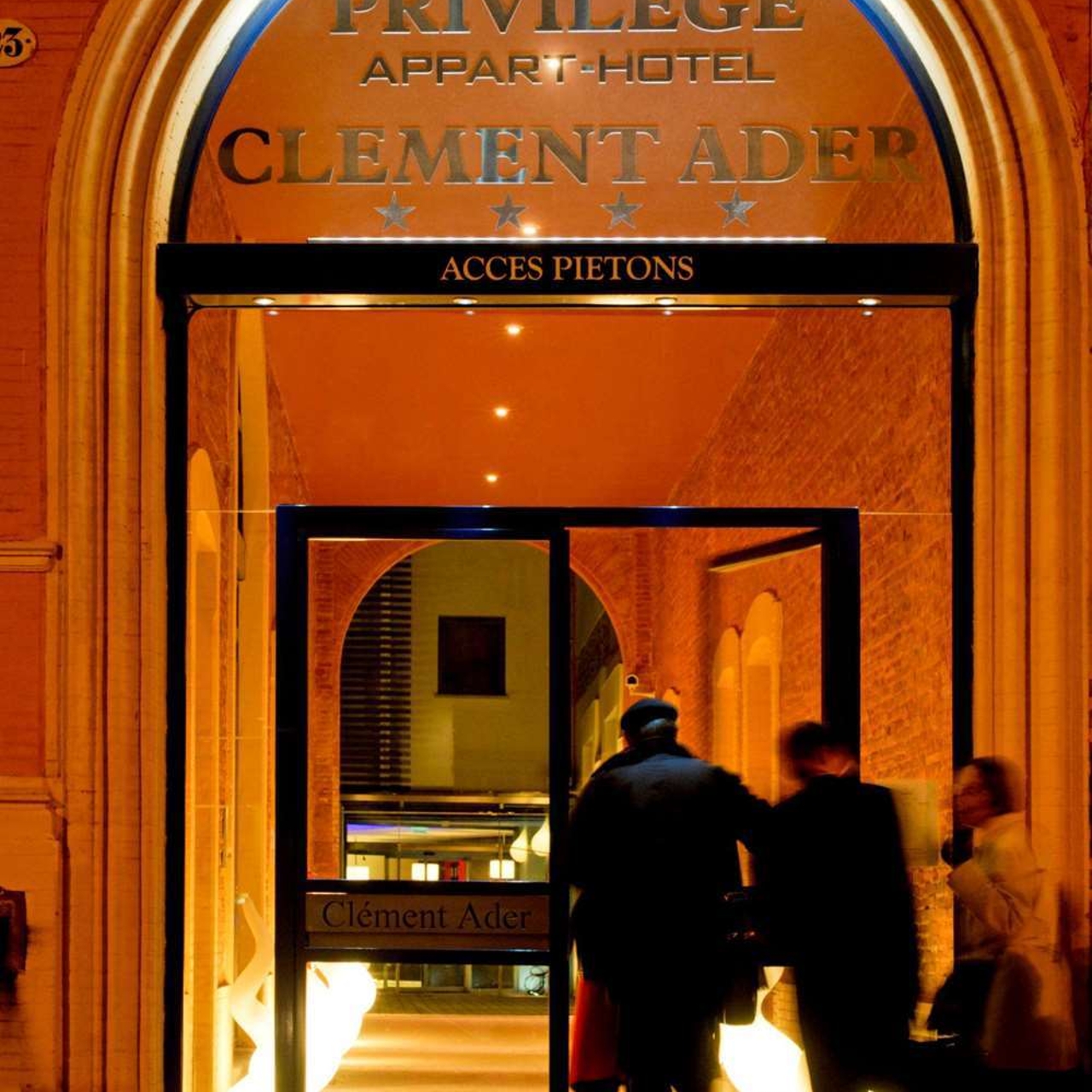Privilege Appart Hotel Clement Ader Residence De Tourisme 4 Hrs Star Hotel In Toulouse Midi Pyrenees
