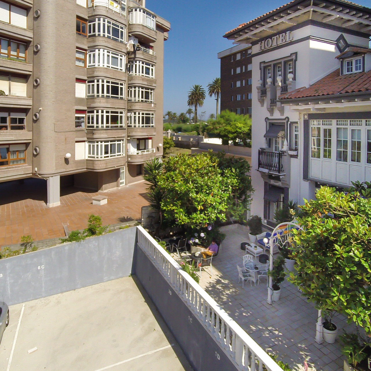 Hotel Las Brisas en Santander en HRS con servicios gratuitos