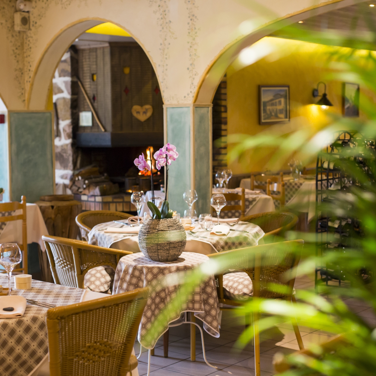 Hotel Domaine Du Haut Jardin Logis 4 Hrs Star Hotel In Rehaupal Lorraine