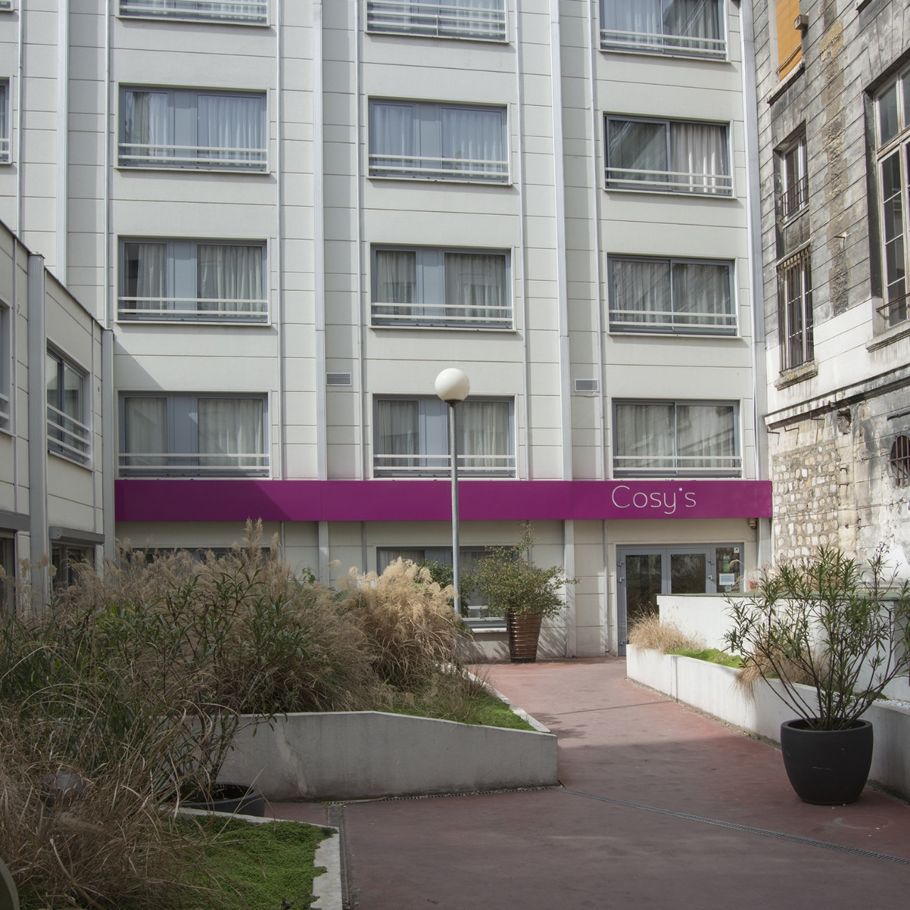 Hotel Cadet Residence 4 Hrs Star Hotel In Paris Ile De France