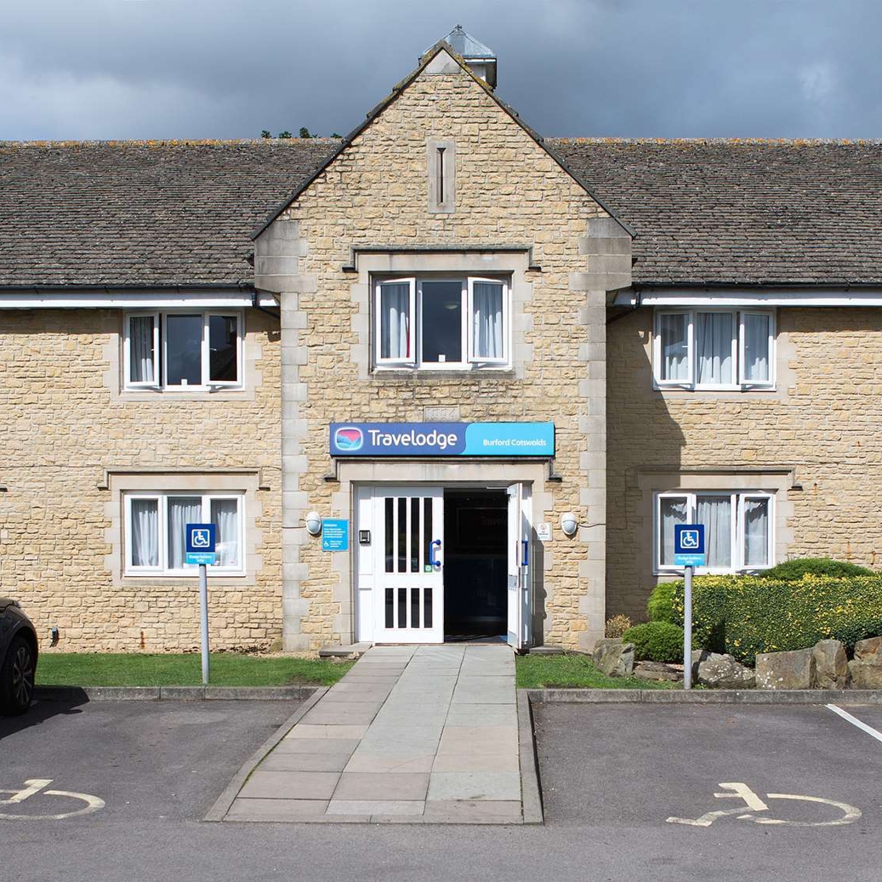 Hotel Travelodge Burford Cotswolds 3 Hrs Star Hotel In Burford West Oxfordshire England See 534 traveler reviews, 69 candid photos, and great deals for travelodge burford travelodge burford cotswolds. hotel travelodge burford cotswolds 3
