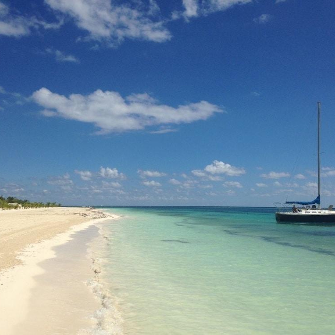 Distancia De Cancún A Cuba En Barco Hotel Maya del Mar en Cancún en HRS con servicios gratuitos