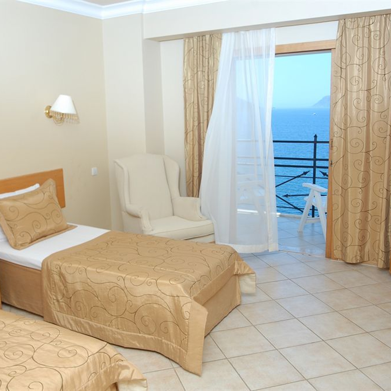 Hera Hotel In Kas Antalya Ili Hrs