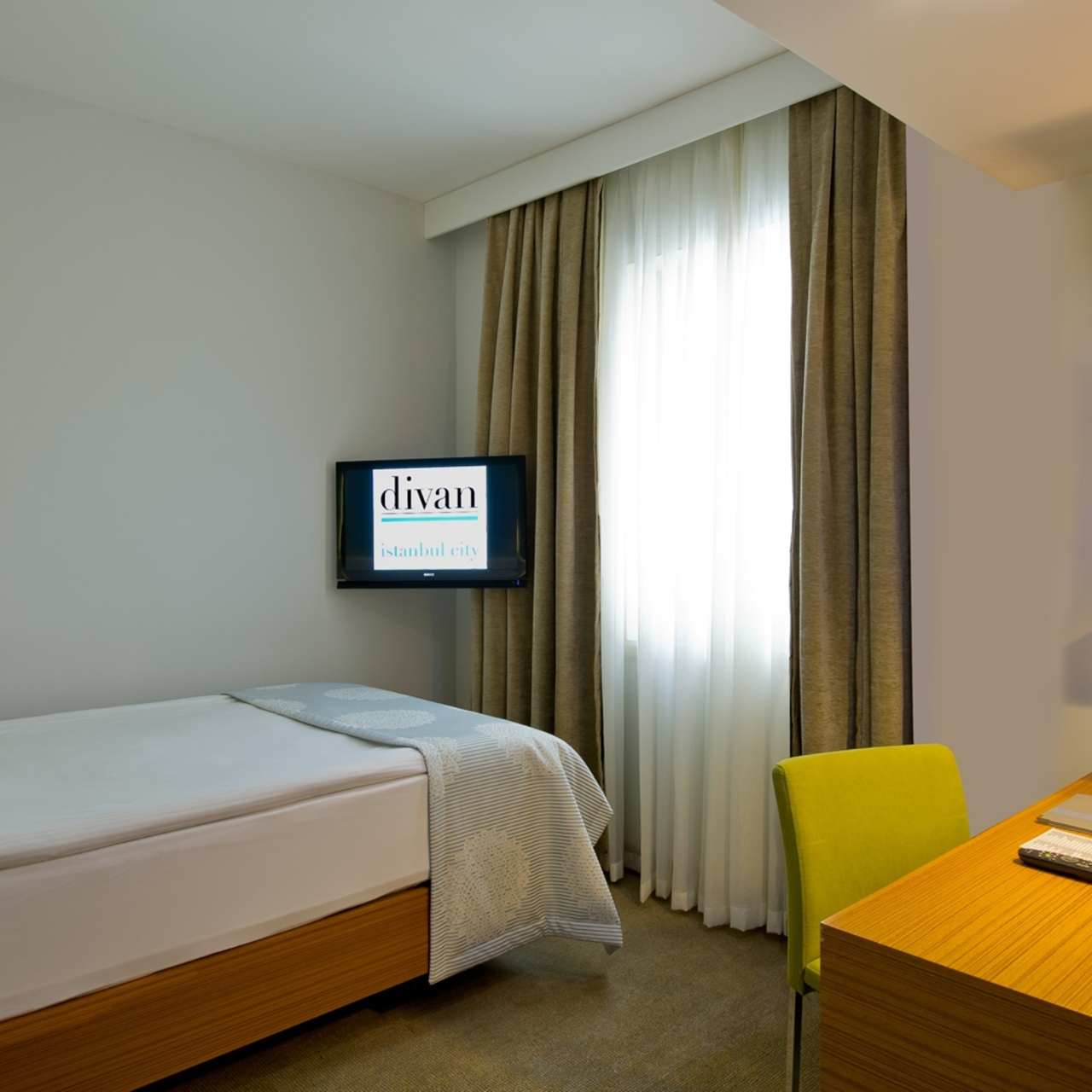 Hotel Divan Istanbul City 4 Hrs Star Hotel In Istanbul Istanbul