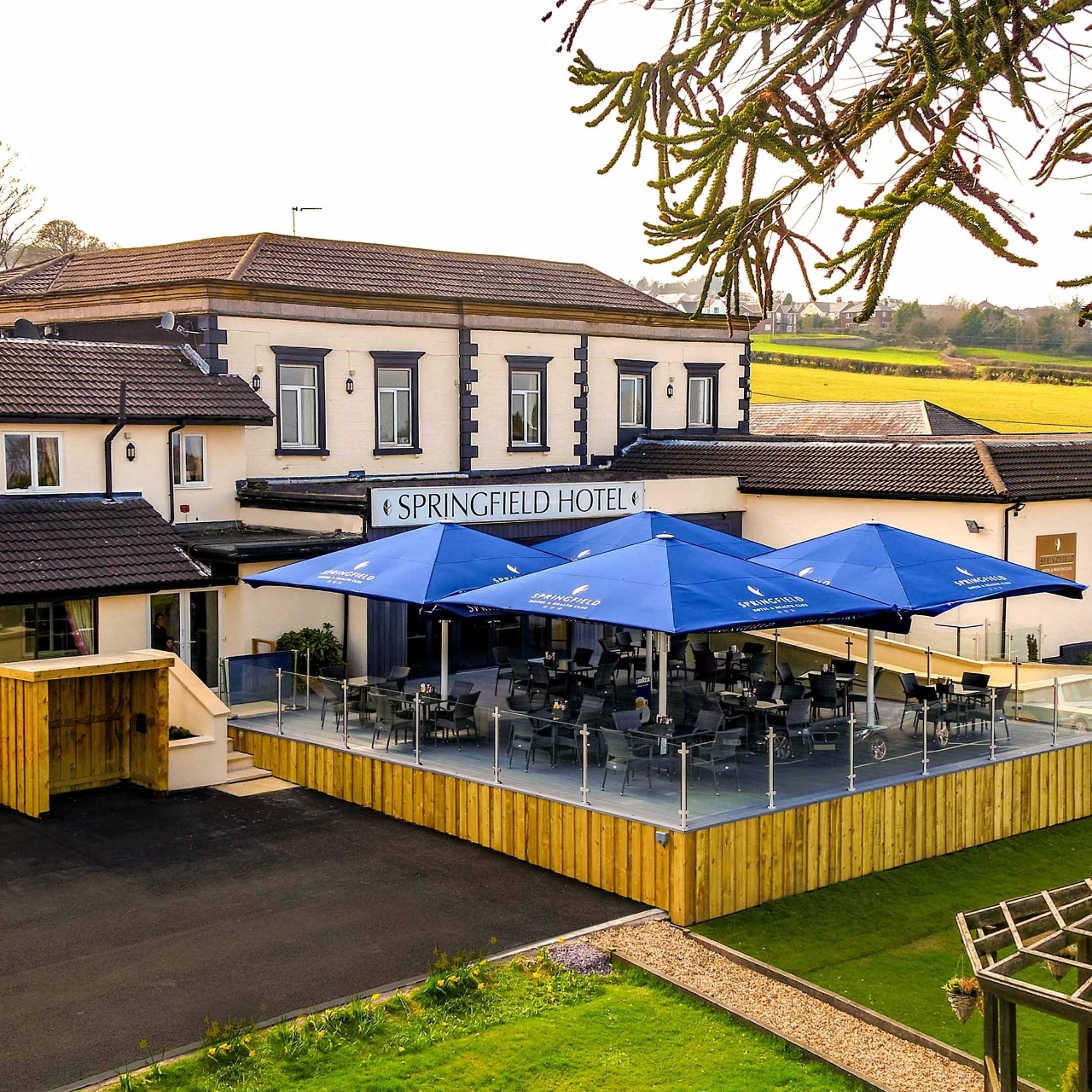 springfield hotel holywell flintshire at hrs with free services