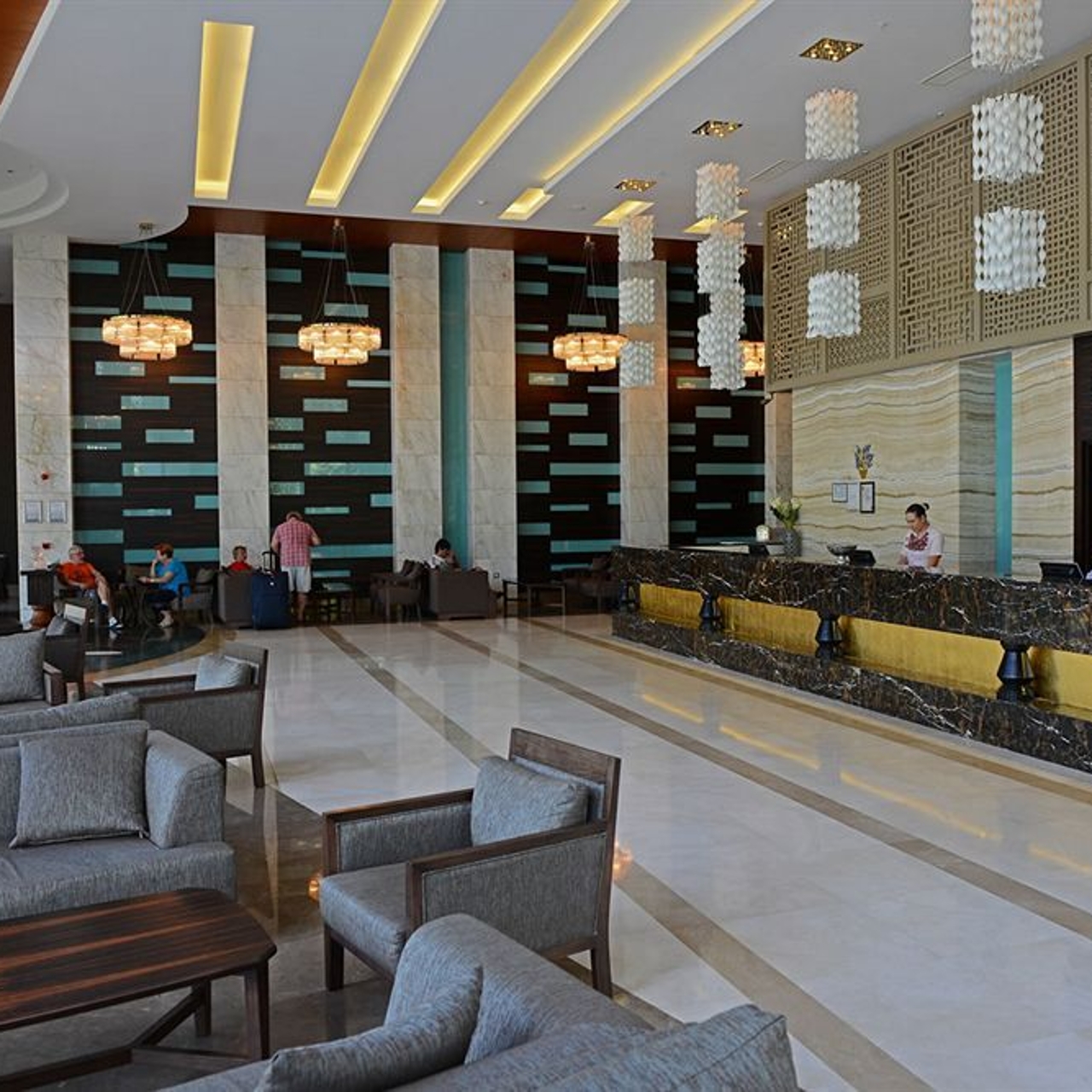 Hotel Queen S Park Le Jardin All Inclusive 5 Hrs Star Hotel In Antalya Antalya