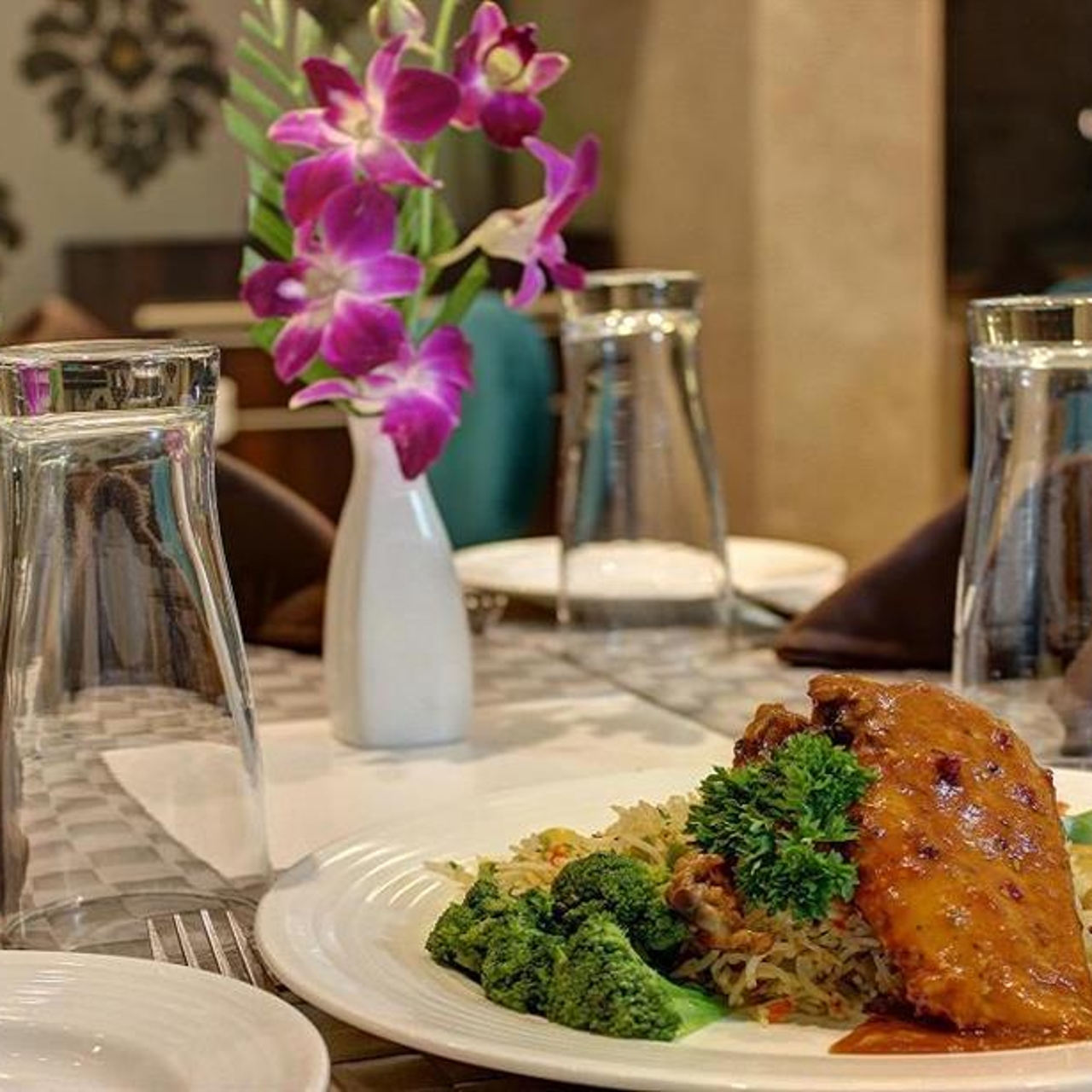 The Sahil Hotel Mumbai Mumbai Book Favourably With Hrs Besides hotel chains and properties, odamax.com offers many accommodation options for each budget and taste like boutique hotel, apart, hostels and is a rich source in the field of online hotel booking with its. the sahil hotel mumbai mumbai book