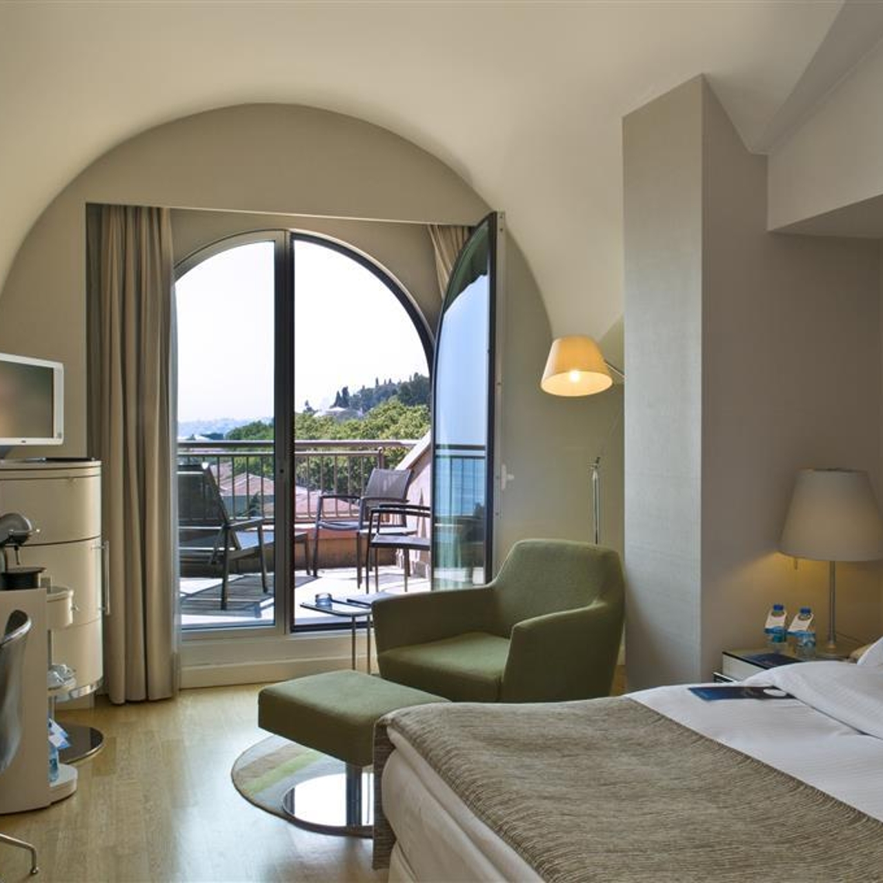 Radisson Blu Bosphorus Istanbu 5 Hrs Star Hotel In Istanbul Istanbul