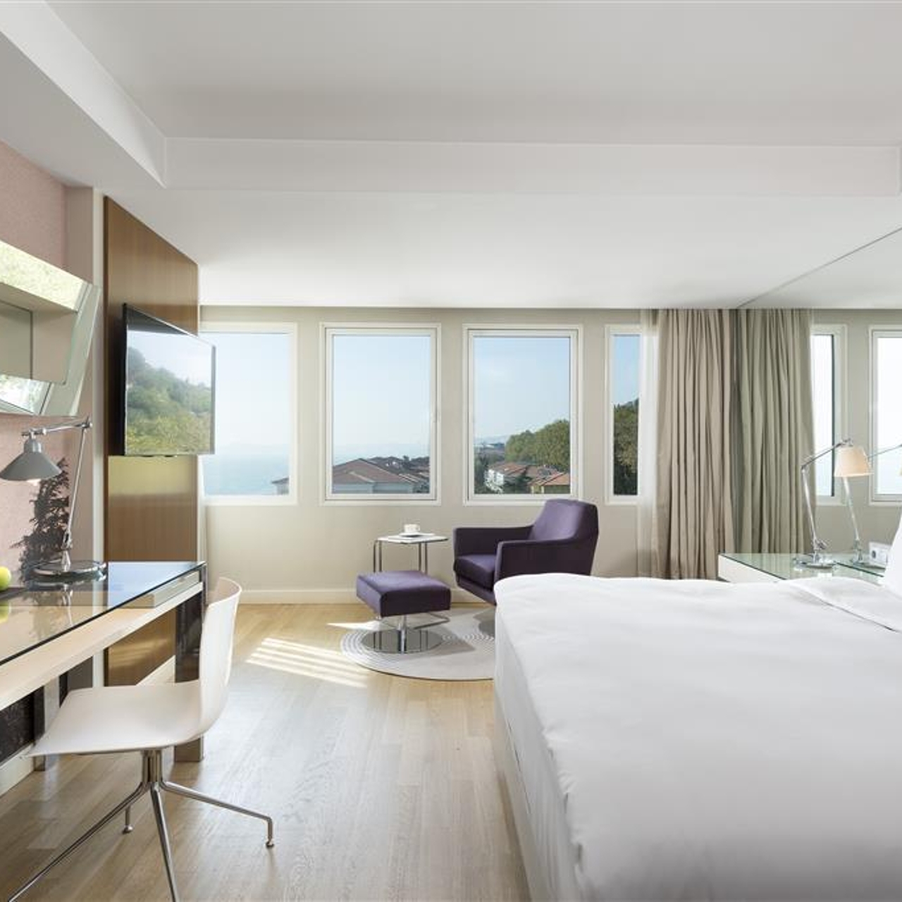 Radisson Blu Bosphorus Istanbu 5 Hrs Star Hotel In Istanbul Istanbul