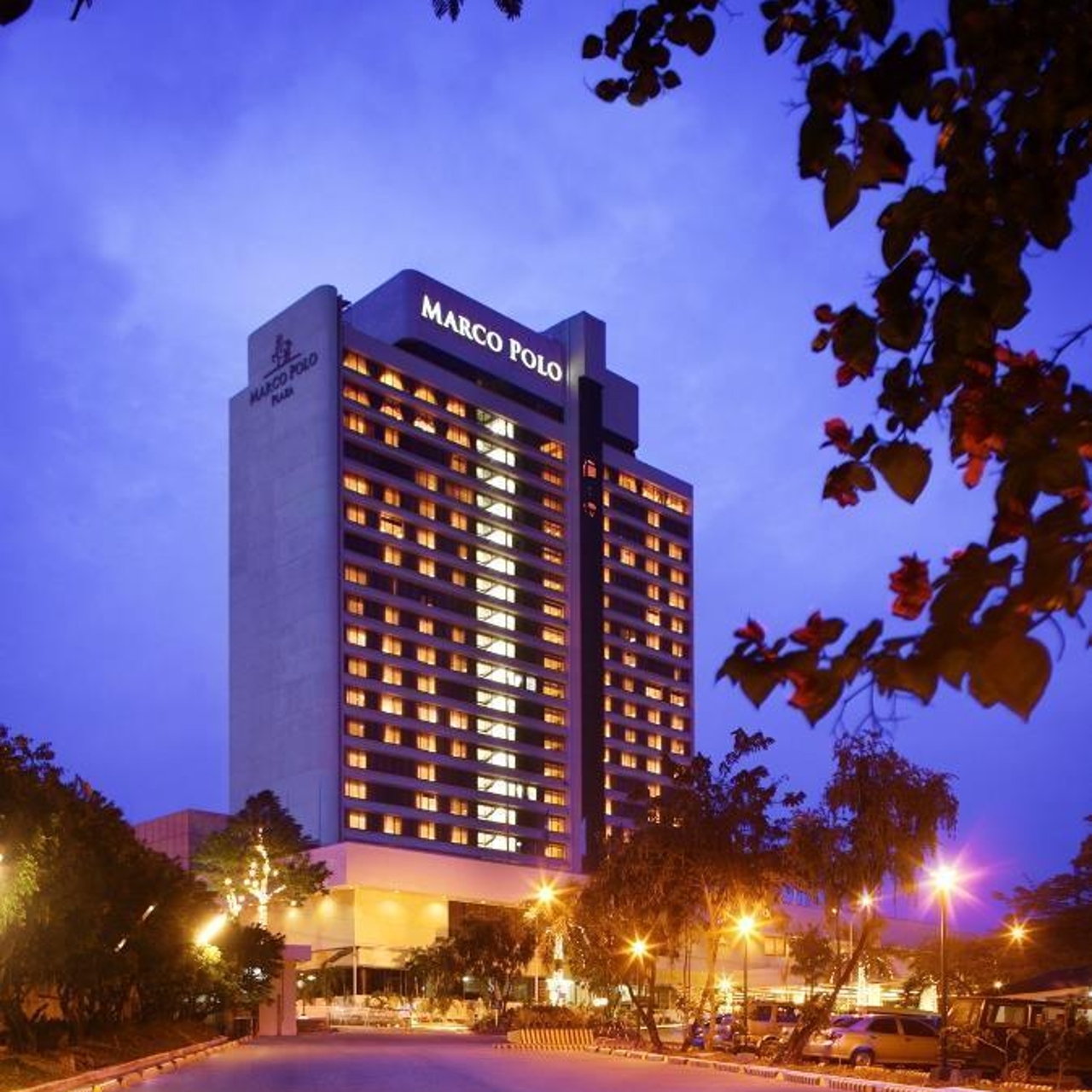 Hotel Marco Polo Plaza Cebu en Cebu City en HRS con servicios gratuitos