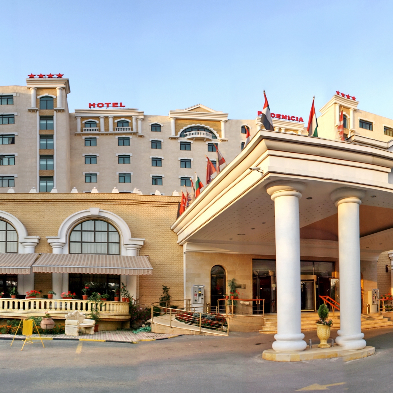 Hotel Phoenicia Grand Bukarest Bei Hrs Gunstig Buchen