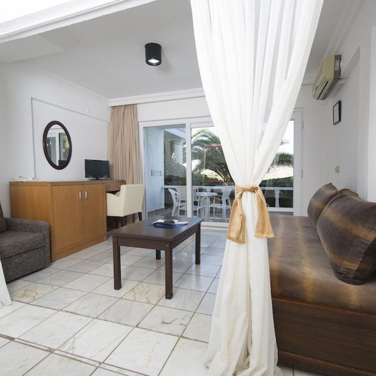 Family Belvedere Hotel In Bodrum Mugla Hrs