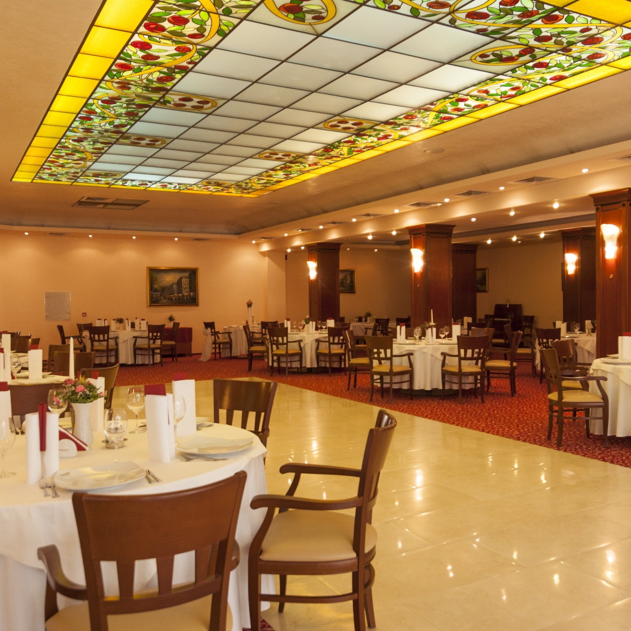 Hotel Opera Plaza 5 Hrs Star Hotel In Cluj Napoca Transsilvanien