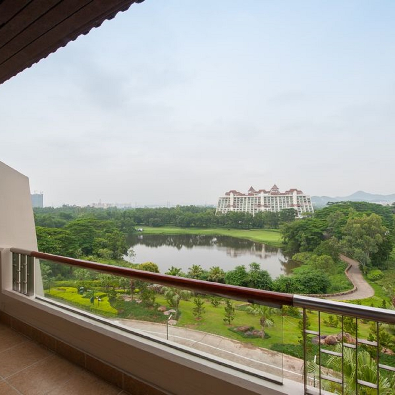 Hotel Mission Hills Resort Shenzhen 5 Hrs Star Hotel In Shenzhen