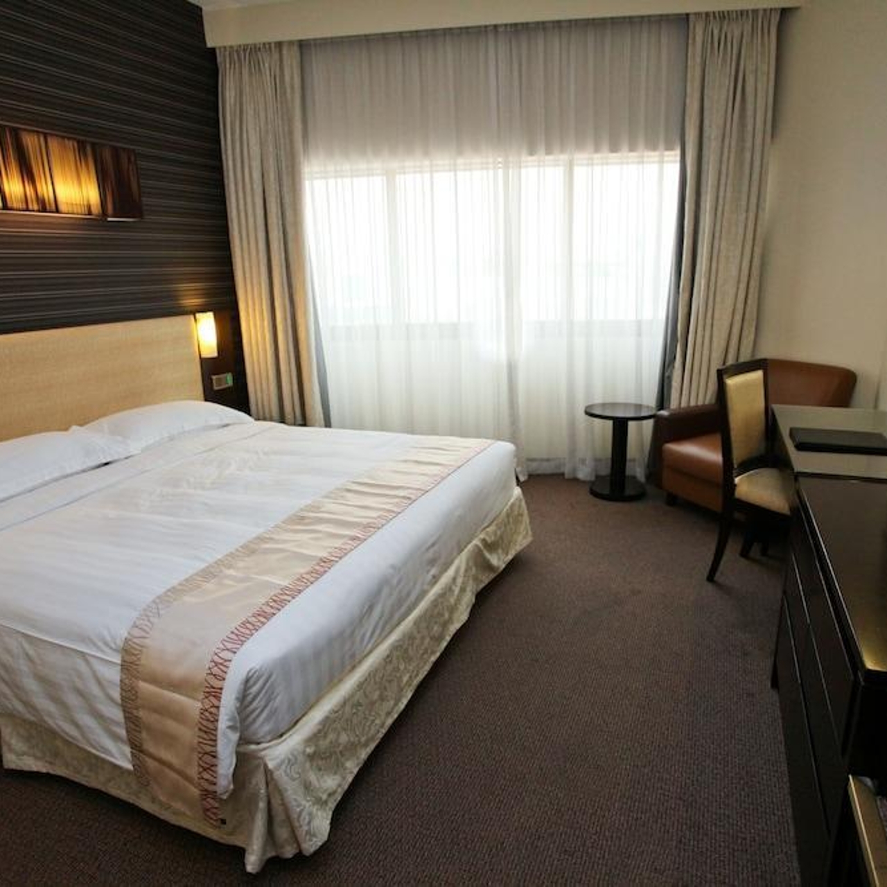 Hotel Royal Queens Singapore At Hrs With Free Services