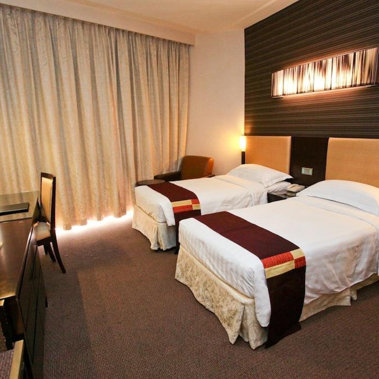 Hotel Royal Queens 3 Hrs Star Hotel In Singapore