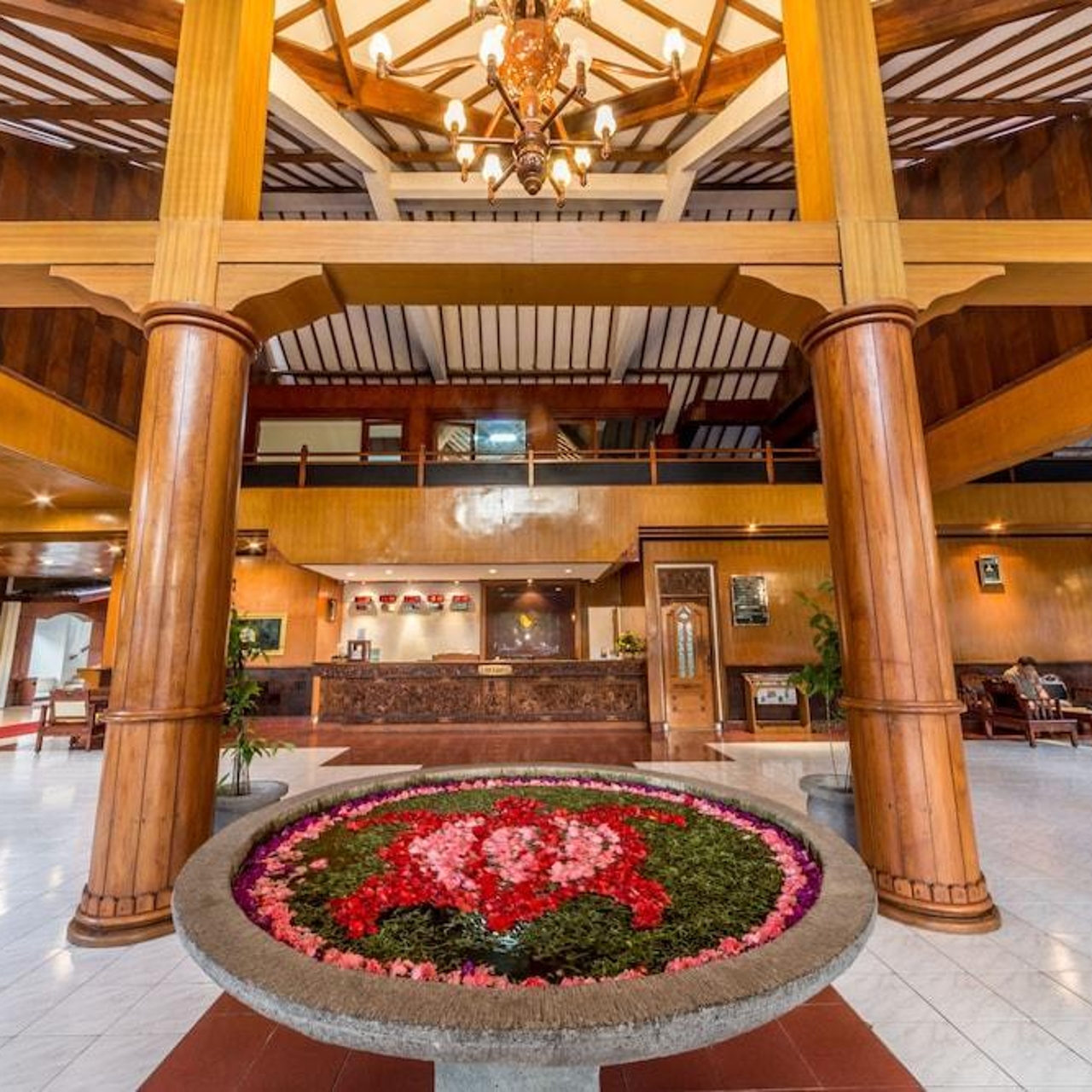 Grand Istana Rama Hotel 4 Hrs Star Hotel In Kuta Bali