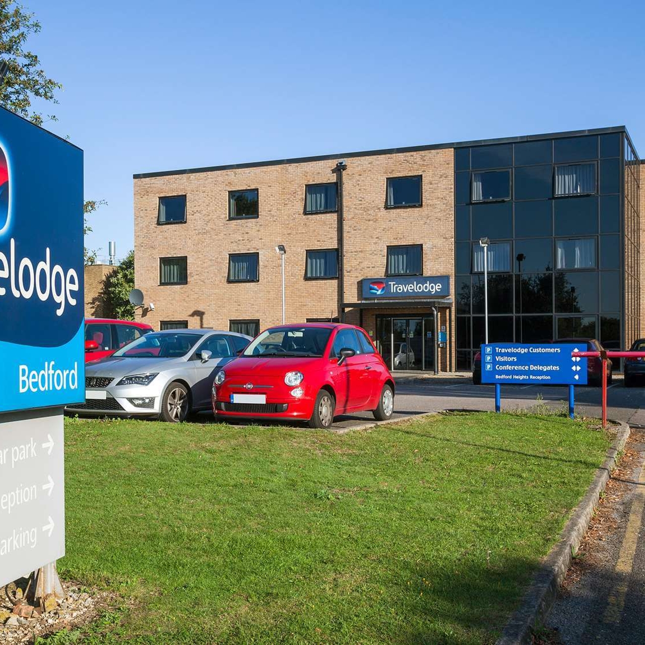 Hotel Travelodge Bedford 3 Hrs Star Hotel In Bedford Bedford Borough England