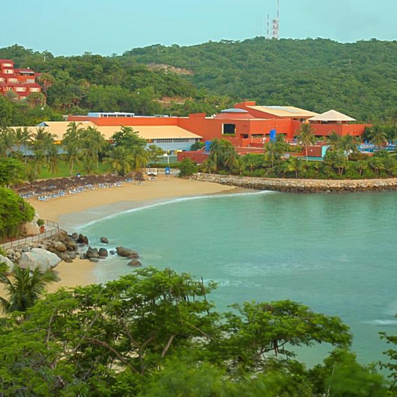 Hotel Las Brisas Huatulco Summit Mexico At Hrs With Free Services