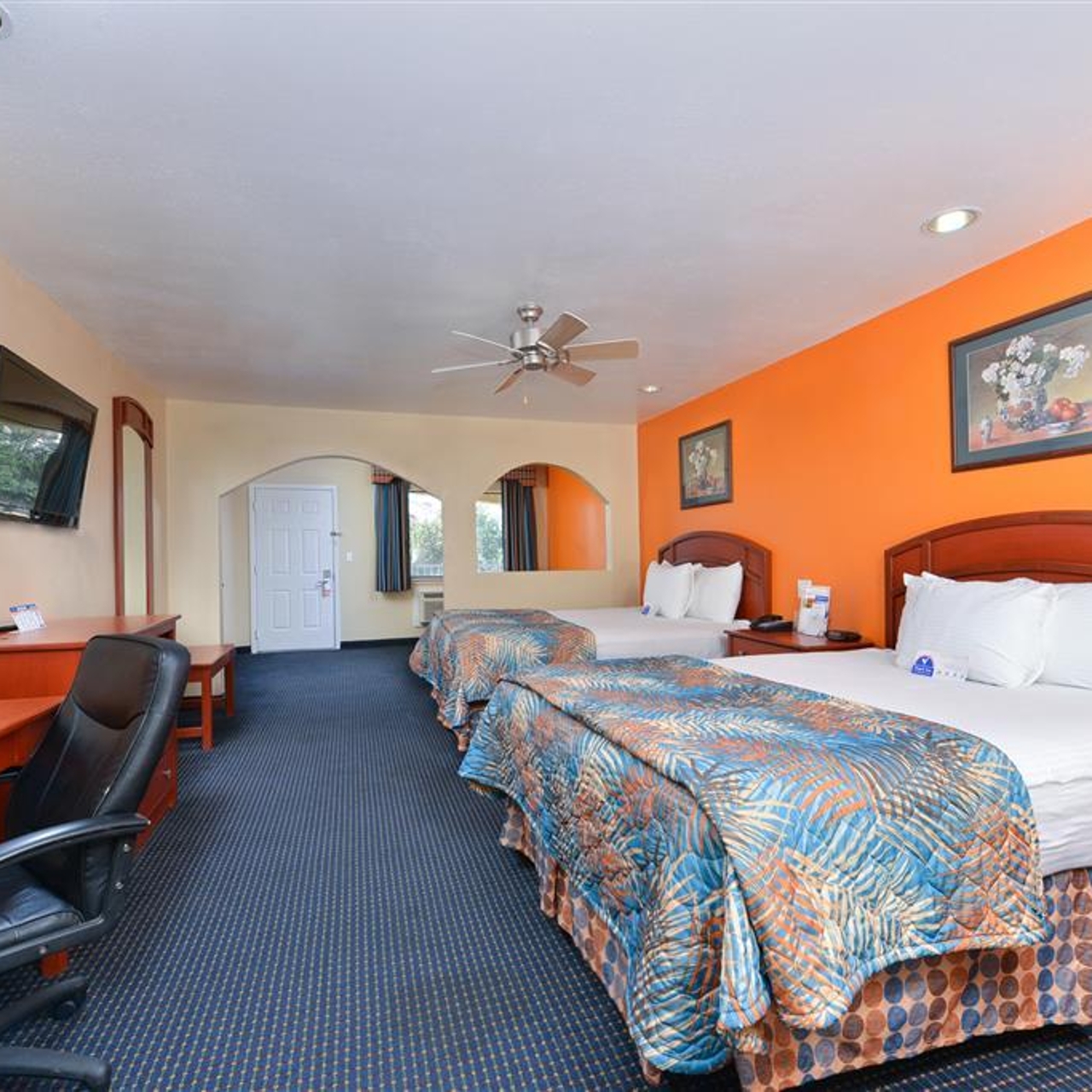 Americas Best Value Inn Suites Houston Katy Freeway United States Of America At Hrs With Free Services Oui, parking gratuit est a la disposition des clients. americas best value inn suites