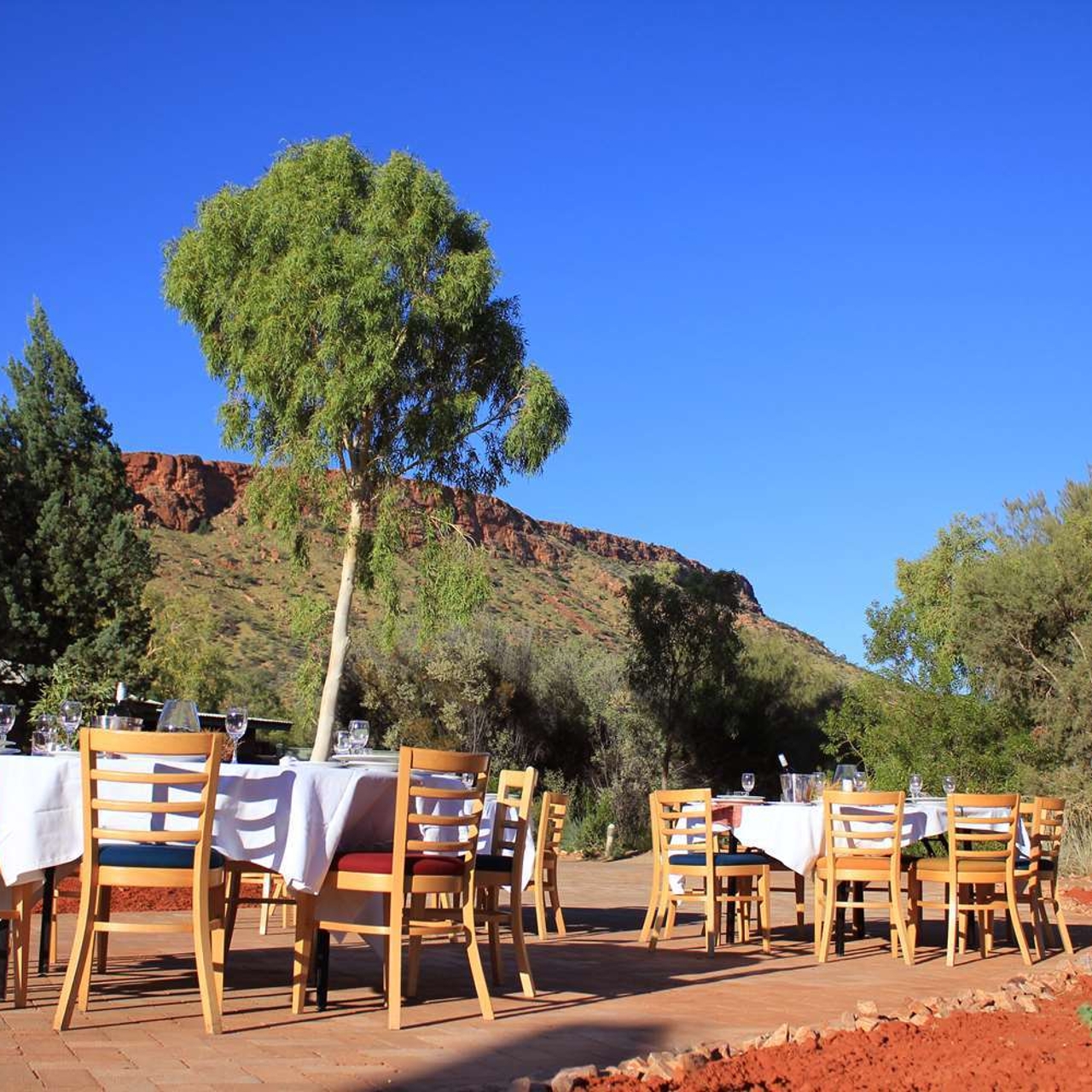 picture Alice Springs hotel doubletree by hilton alice