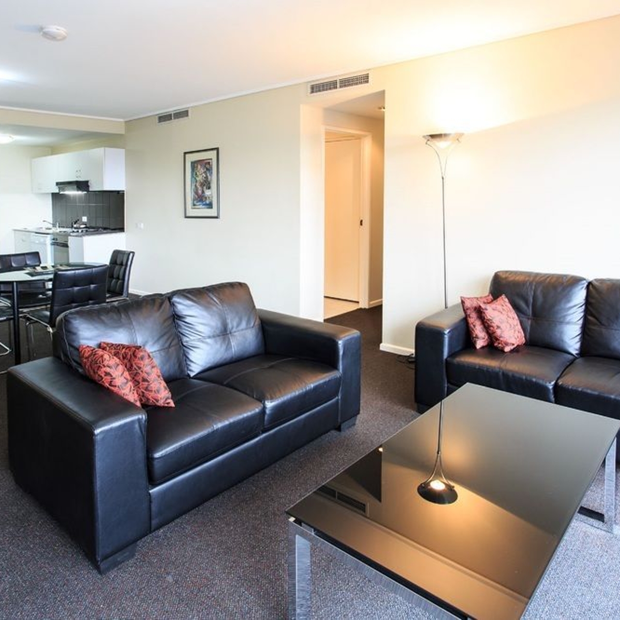 Hotel The Paramount Serviced Apartments Melbourne 4 Hrs Star Hotel In Melbourne State Of Victoria