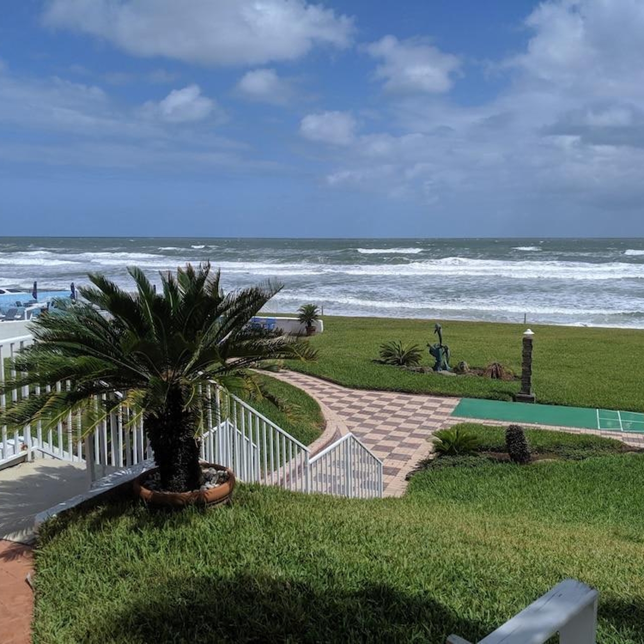 Shoreline All Suites Inn u0026 Cabana Colony Cottages in Daytona Beach  (Florida) - HRS
