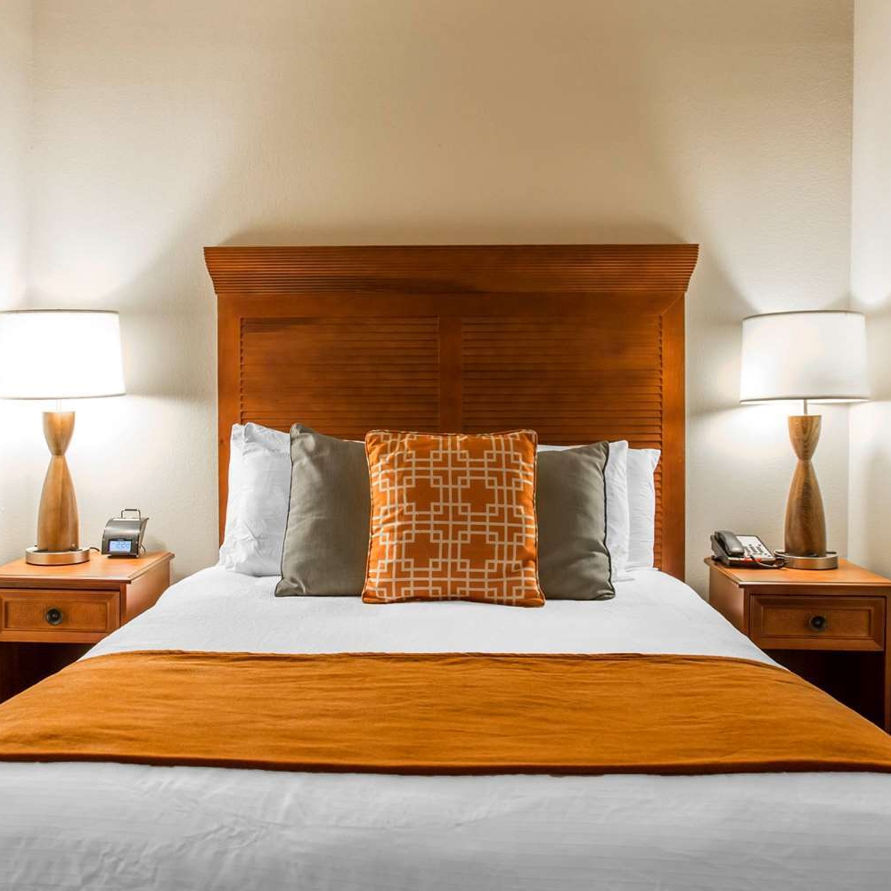 An Ascend Hotel Collection Member St James Hotel United States Of America At Hrs With Free Services