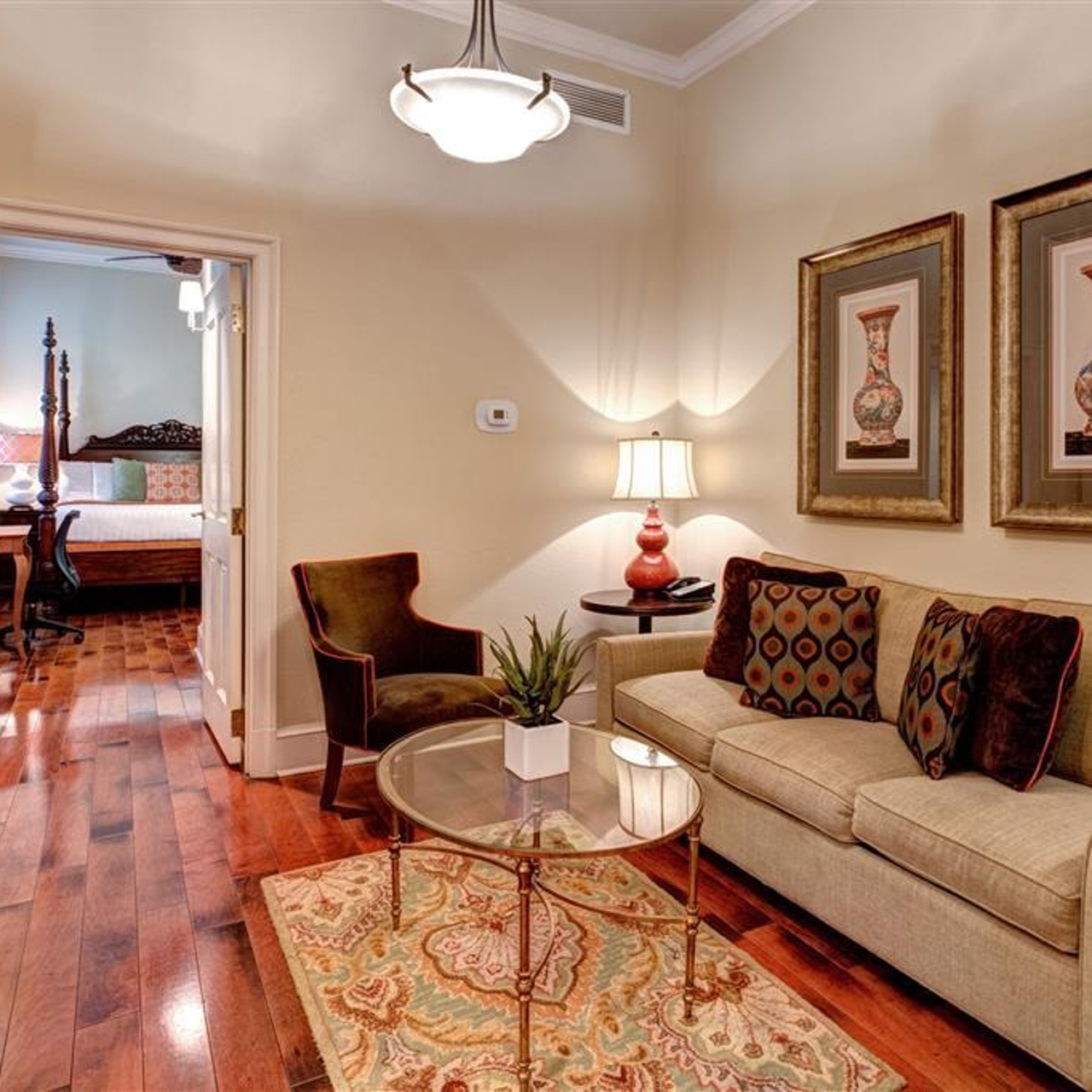 An Ascend Hotel Collection Member St James Hotel United States Of America At Hrs With Free Services