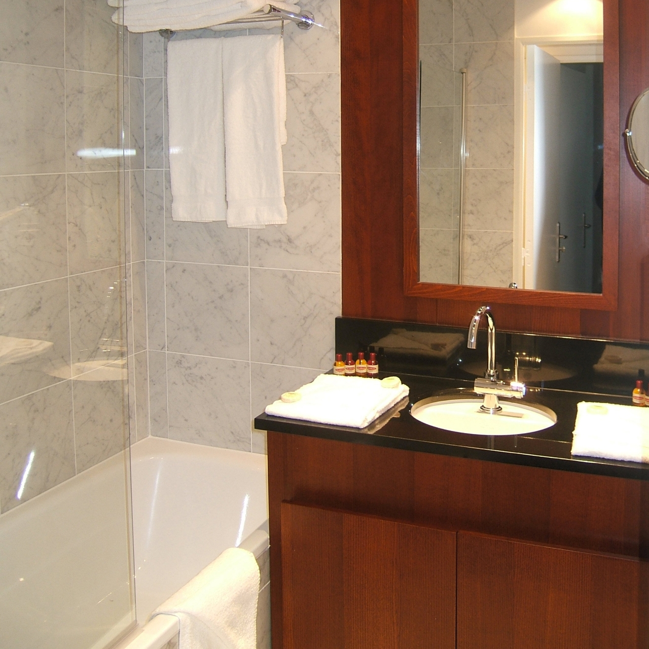 Residhome Val D Europe Apparthotel 4 Hrs Star Hotel In Montevrain Ile De France