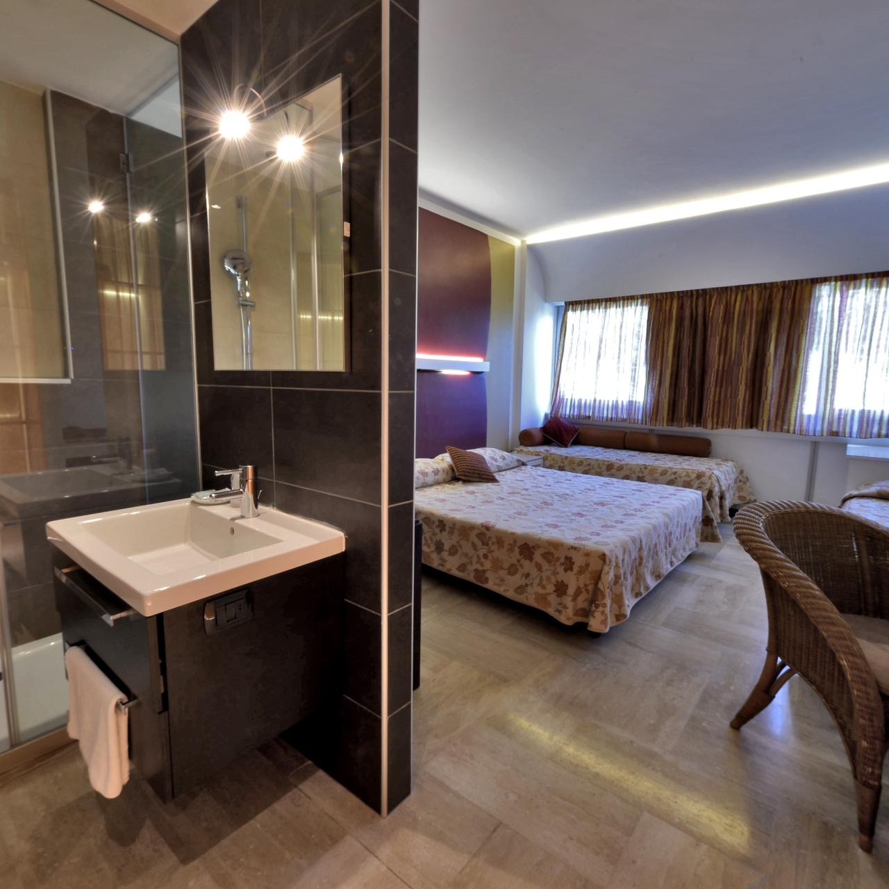 Bijwonen Overblijvend complexiteit Hotel Antares Sport Beauty & Wellness - Villafranca di Verona bij HRS met  gratis diensten