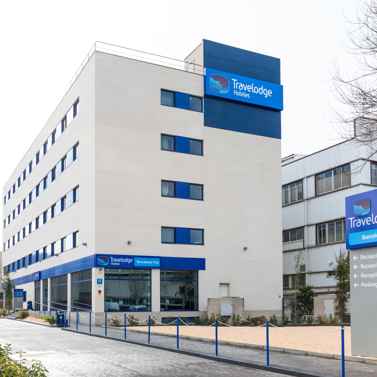 Hotel Travelodge Barcelona Fira 3 Hrs Star Hotel In L Hospitalet De Llobregat Catalonia L'hospitalet de llobregat hotels and places to stay. hotel travelodge barcelona fira 3 hrs