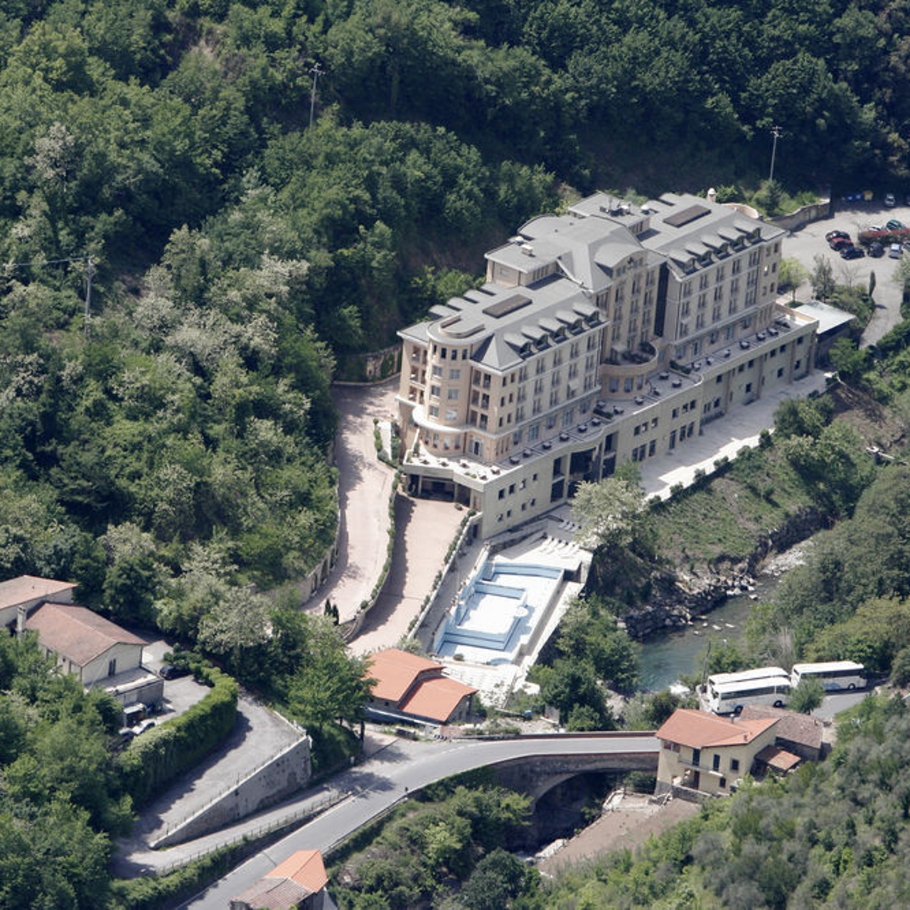Grand Hotel Pigna Antiche Terme & Spa - 4 HRS star hotel in Pigna (Liguria)