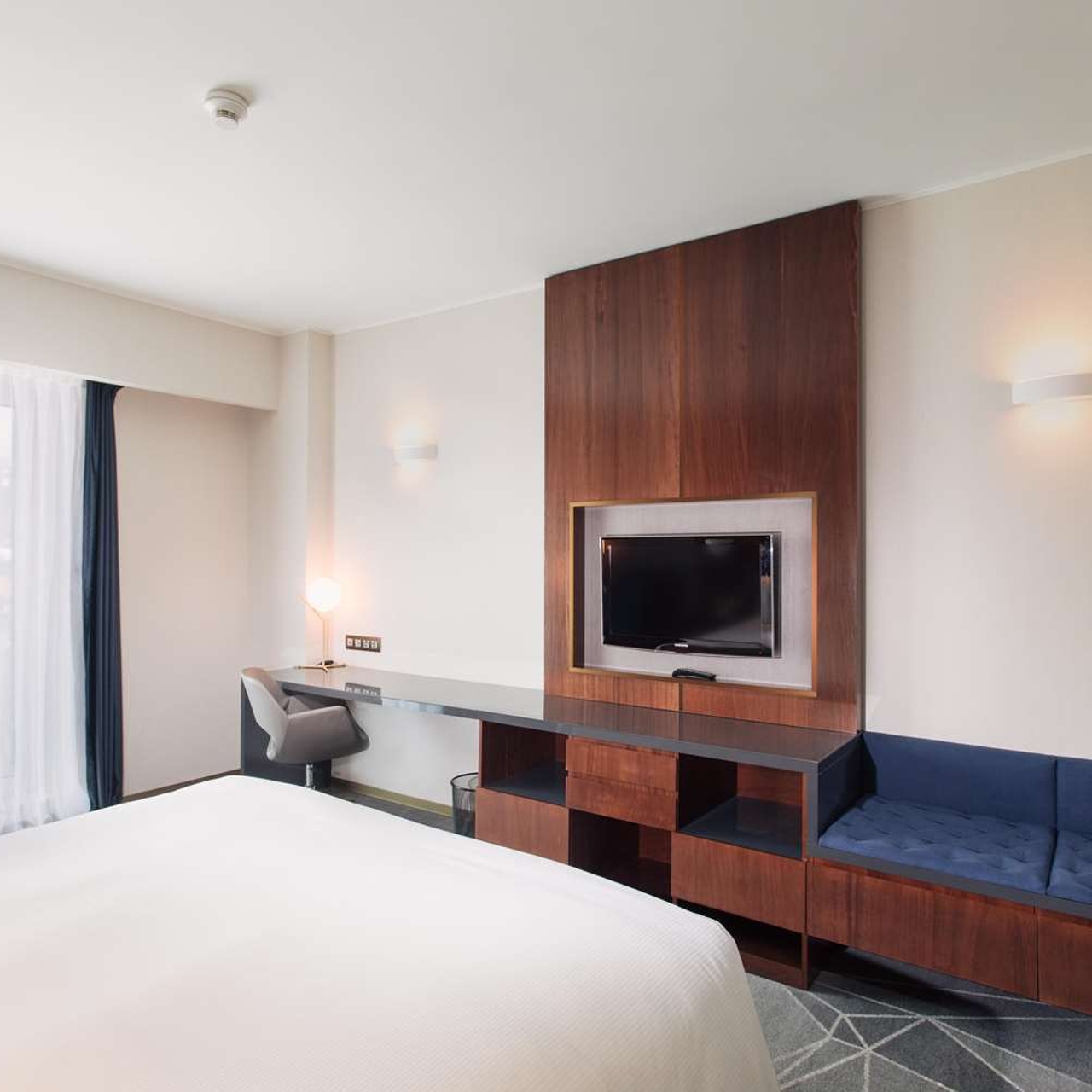 Doubletree By Hilton Hotel Cluj City Plaza Romania At Hrs With Free Services