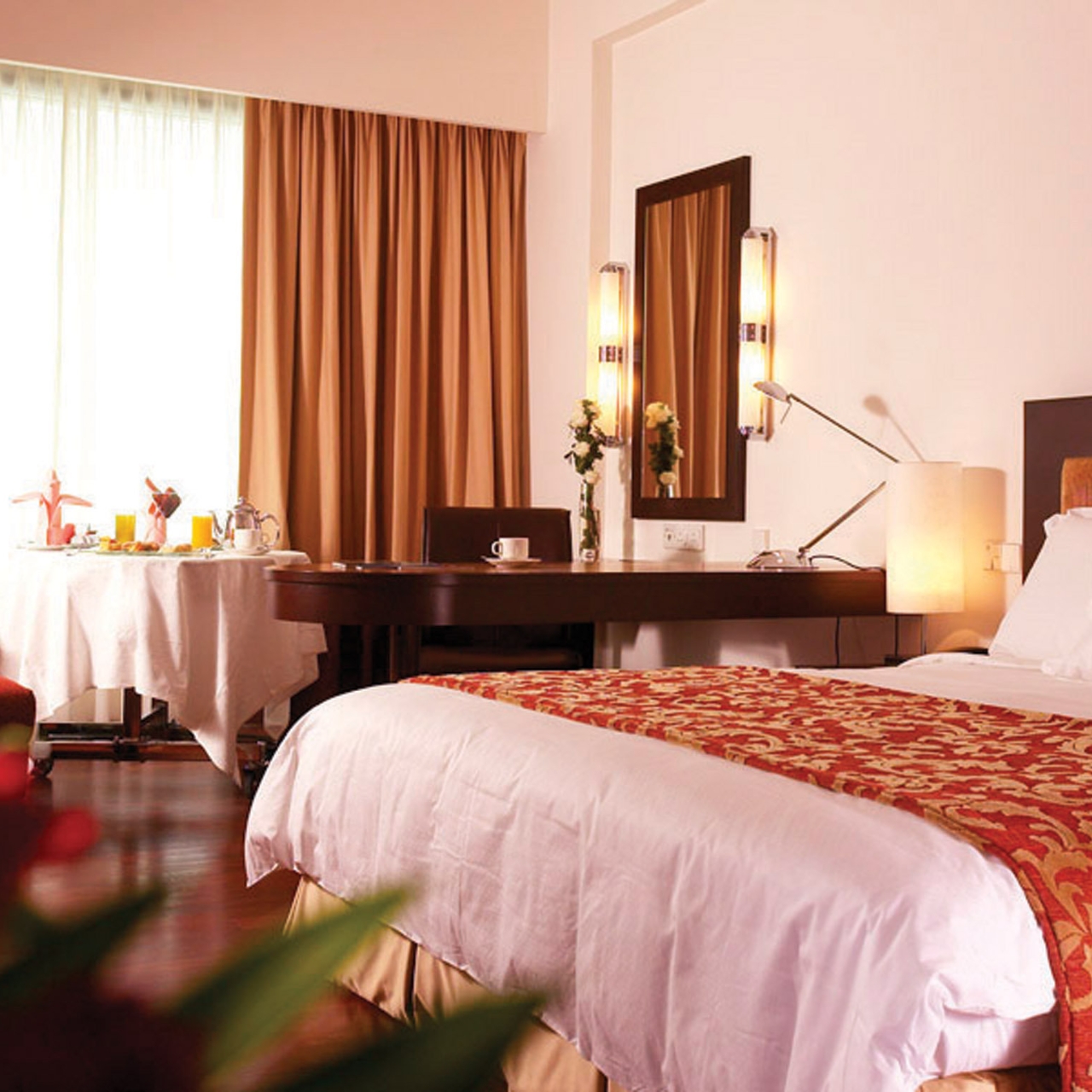 Impiana Klcc Hotel Kuala Lumpur Book Favourably With Hrs