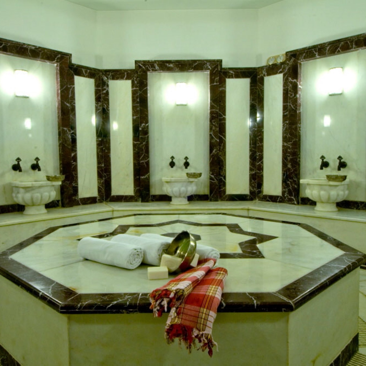 Wow Istanbul Hotel 5 Hrs Star Hotel In Istanbul Istanbul